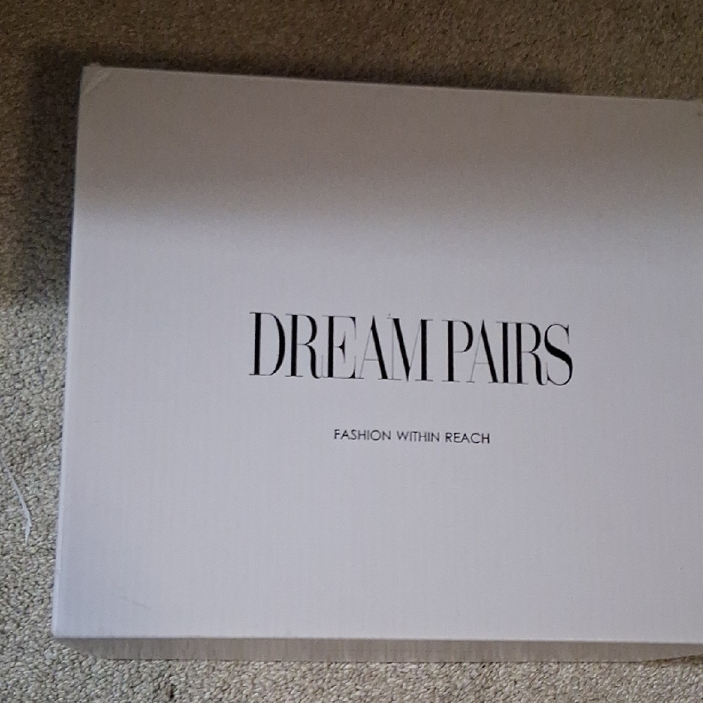 Dream Pairs Gray Ankle Boots with Faux Fur - Picture 7 of 15